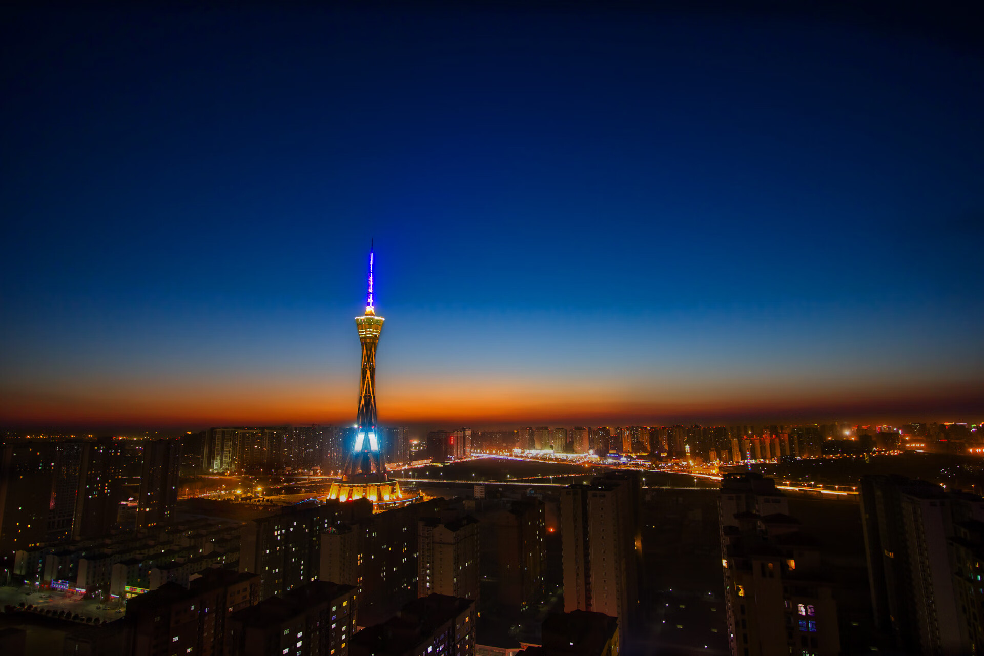 开云体育登入-德美日蛙泳转身动作对比,蛙泳比赛转身视频