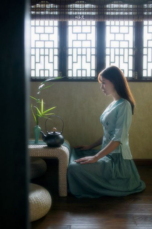 开云体育链接-格鲁塞决赛冲刺阶段表现抢眼,格鲁竞技