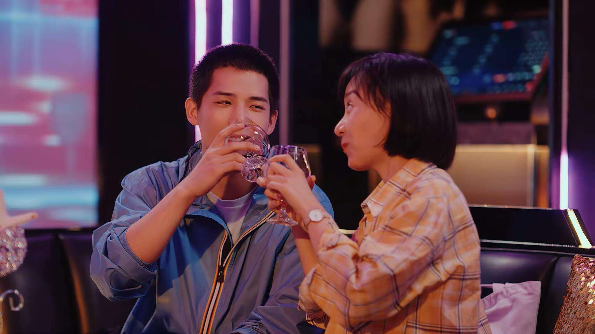 开云体育链接-水球比赛吉尔吉斯斯坦女队拼搏精神可嘉,吉尔吉斯斯坦国家队